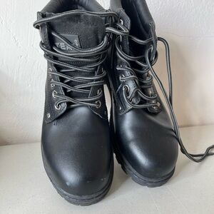 Classic Black Men's Work Boots